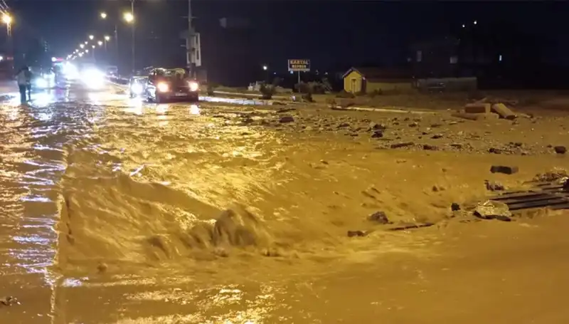 Konya ve Ankara’da Sel Felaketi: Can ve Mal Kaybı Yaşanıyor