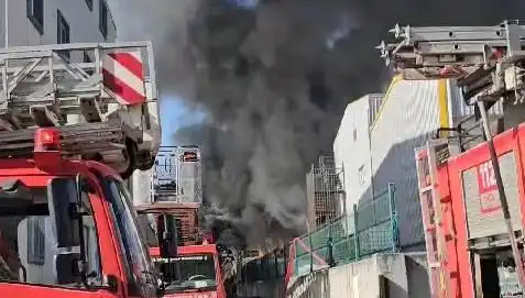 Tuzla'daki Fabrika Yangını: Nedenleri ve Son Durum Hakkında Bilgiler