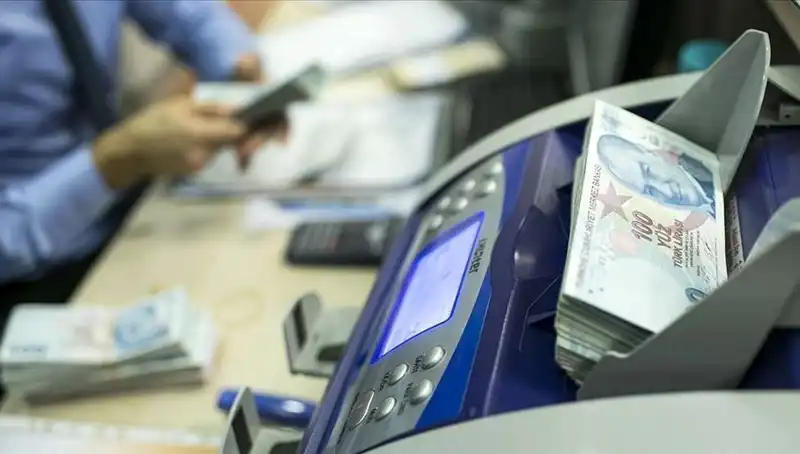 Ev Kadınlarına Emeklilik Hakkı: Yeni Düzenleme ile Ne Kadar Maaş Alacaklar?