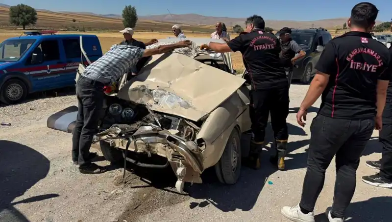 Kahramanmaraş’ta Kamyonet ve Otomobil Çarpıştı: Olayın Ardındaki Gerçekler