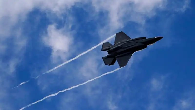 Türkiye'nin F-35'leri Hakkında Yükselen Endişeler ve Atina'nın Tepkisi