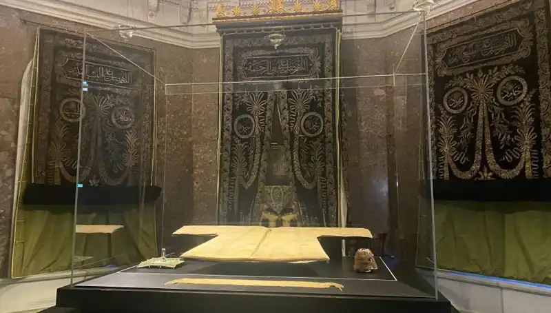 Hırka-i Şerif Ziyarete Açılıyor: İnanılmaz Bir Maneviyat Deneyimi