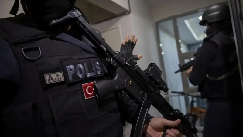 71 İlde Uyuşturucu Operasyonu: 516 Gözaltı ve Aşırı Farklı Taktikler