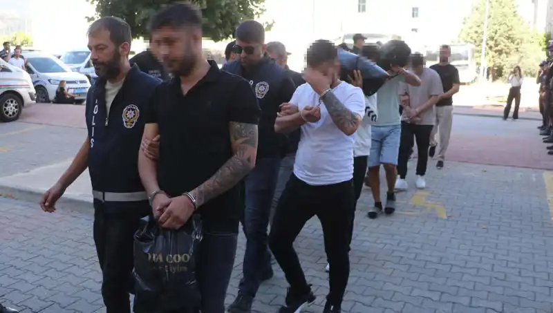 Sahte Eskort İlanlarıyla 12 Milyon Liralık Dolandırıcılık Operasyonu!