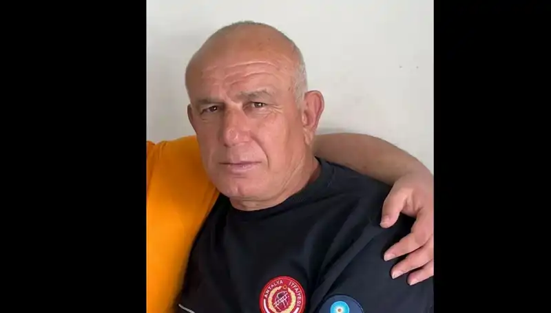 Mantar Tutkusu Hayatına Mal Oldu: İtfaiyeci Trajik Bir Şekilde Yaşamını Yitirdi