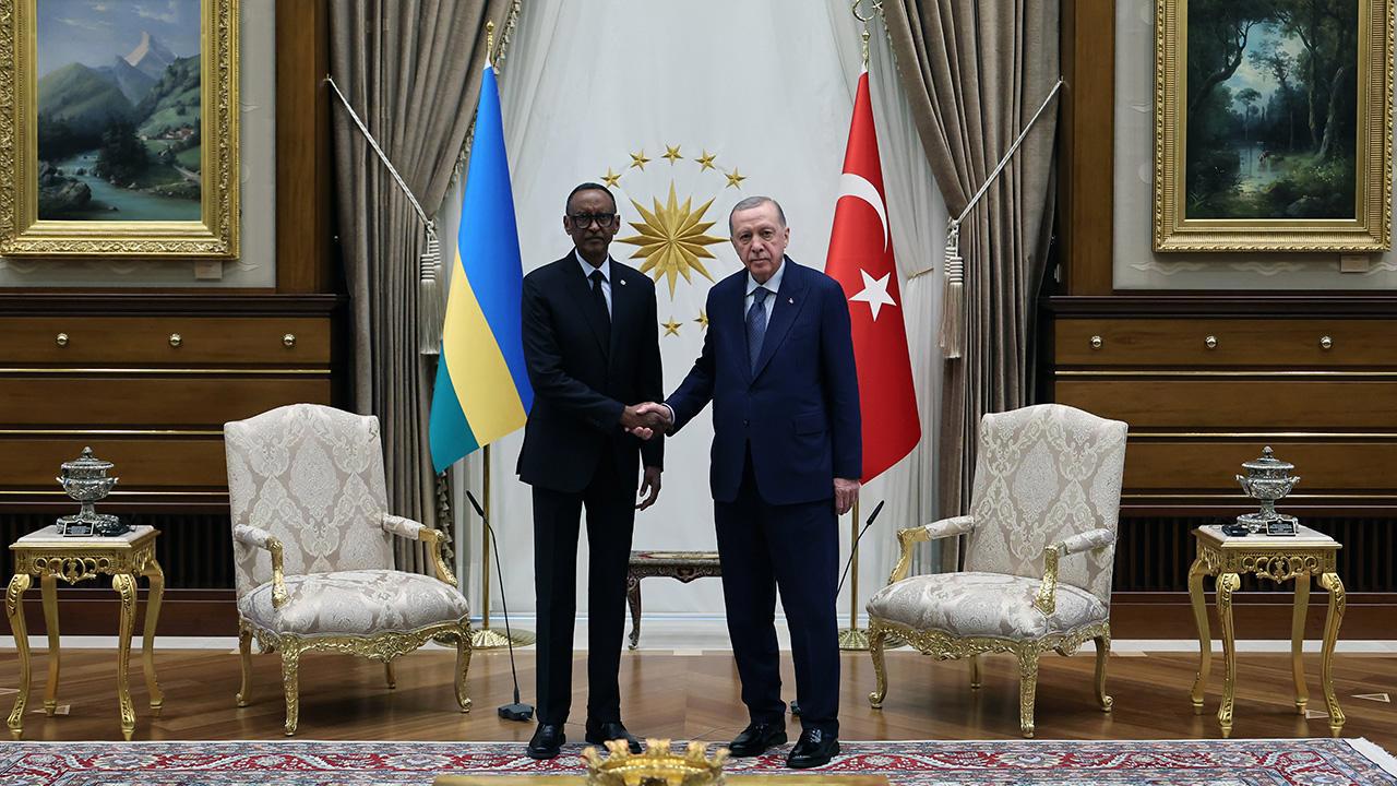 Cumhurbaşkanı Erdoğan'dan Ruanda'ya övgü