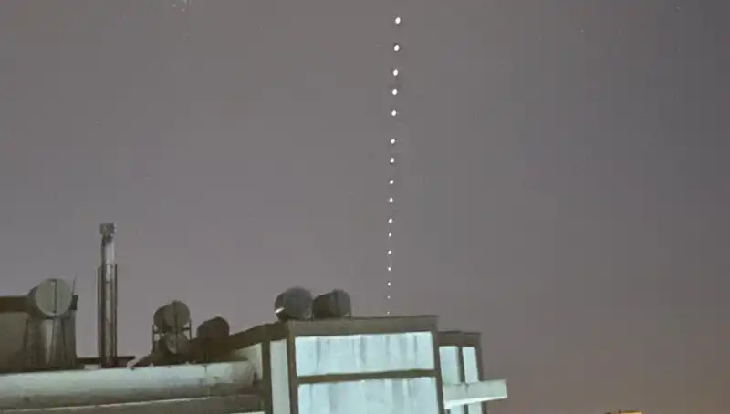Adana'da Gece Gökyüzünde Starlink Heyecanı: Gözler Yıldızlarla Dolu!