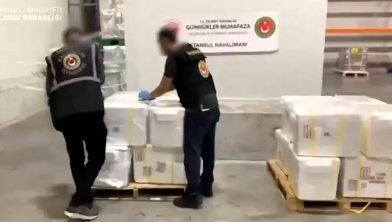 İstanbul Havalimanı'nda 455 Kilo Kokain Yakalandı: Kokain Kaçakçılığında Yeni Bir Skandal