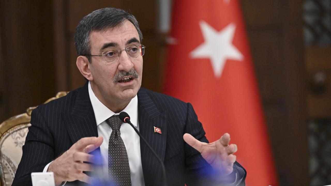 Cumhurbaşkanı Yardımcısı Yılmaz'dan Genç Çiftler İçin Müjde
