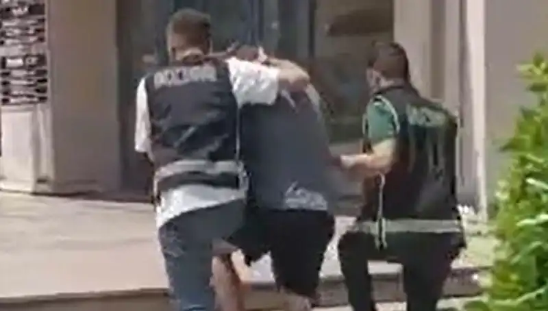 Sahte Dövizle Alışveriş Yapan Turistle İlgili Şok Gelişme!