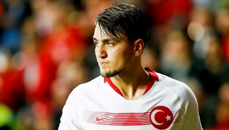Beşiktaş, Milli Futbolcu İle İlgili Girişimlerini Hızlandırdı: Yanıt Ne Olacak?
