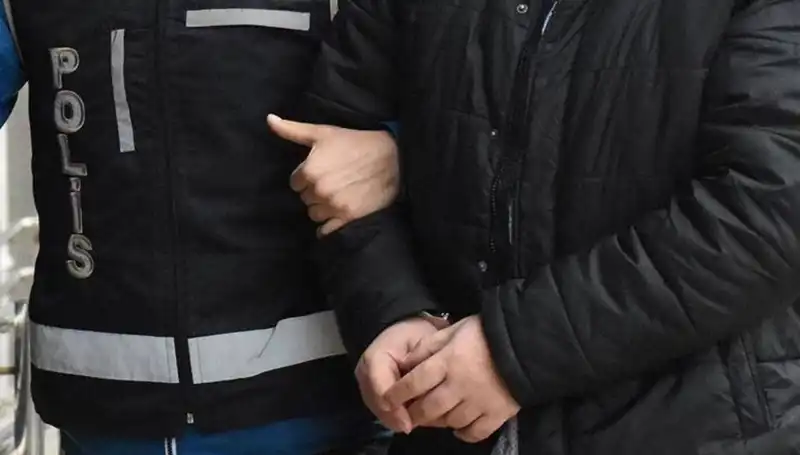 İstanbul'da Terör Soruşturmasında 7 Kişi Tutuklandı: Detaylar Üzerine