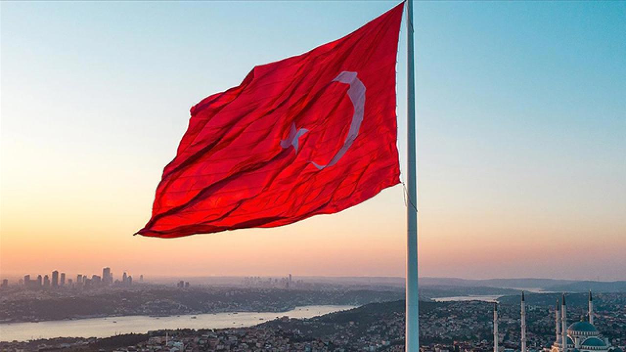 Türkiye, Yatırımlar için Önemli Bir Bağlantı Noktası Olmaya Devam Ediyor