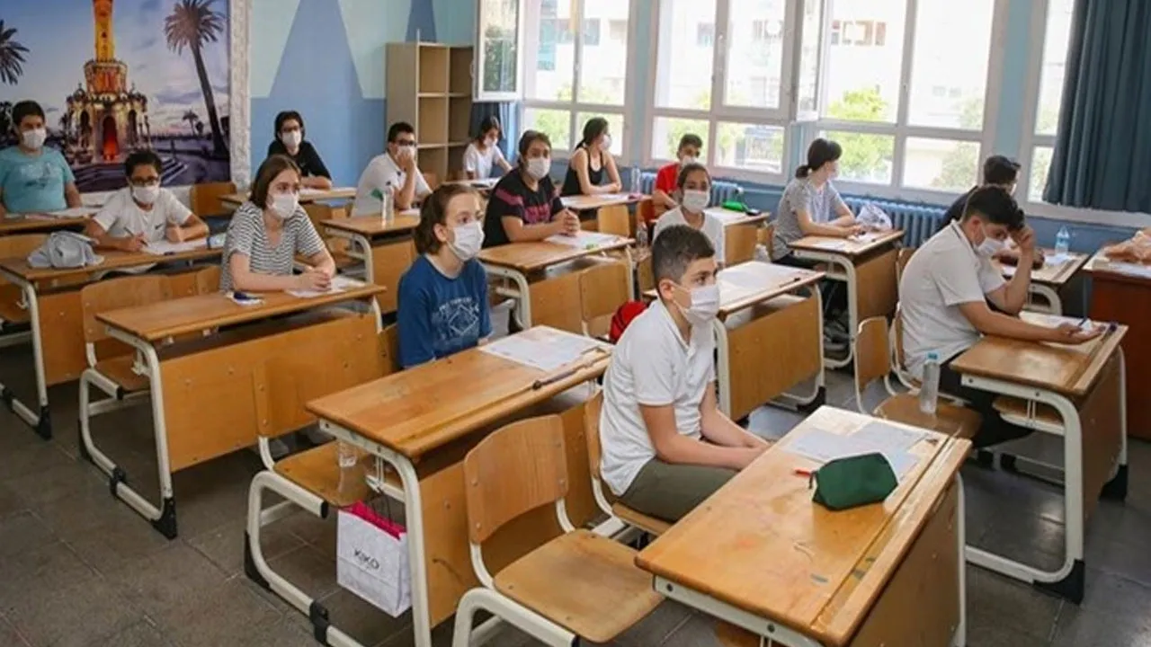 Öğrenciler Ara Tatile Gidiyor: 8 Kasım’da Başlıyor!