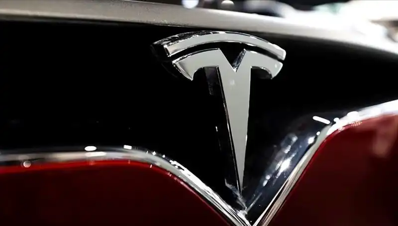 Tesla Türkiye'de Model Y Satış Tarihini Açıkladı: Beklentiler Neler?