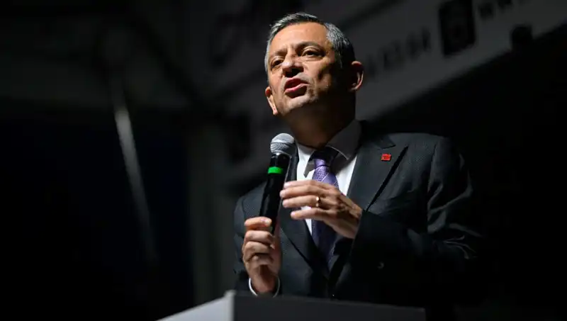 Özgür Özel'den Emekli İkramiyesi Hakkında Şaşırtan Açıklamalar