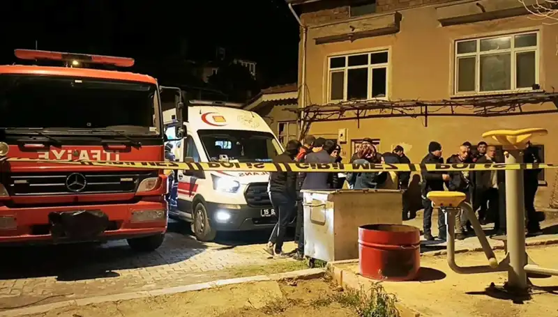 Yaşlı Adamın Yanmış Cansız Bedeni, Korkunç Olayın Perdesini Aralıyor