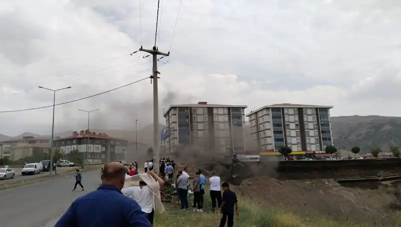 Bitlis'te Doğalgaz Hattında Patlama: Kritik Durum ve Alınan Önlemler