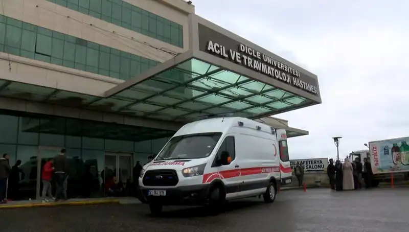 Kuzenini ve Oğlunu Vuran Şahıs: 1 Kişi Hayatını Kaybetti, Diğeri Ağır Yaralı