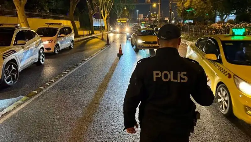 Huzur İstanbul Operasyonu: Bin 5 Faaliyetli Gözaltına Alındı!