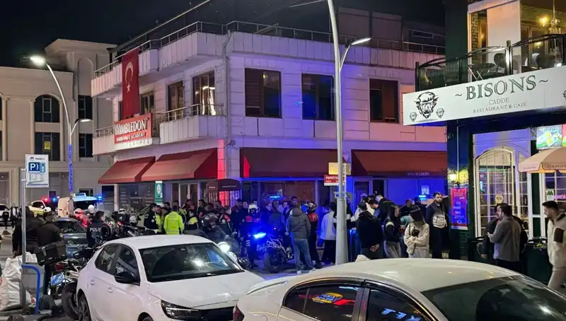 Kafe Sahibine Bıçak Çeken Silahlı Saldırı: Olayın Ardındaki Gerçekler