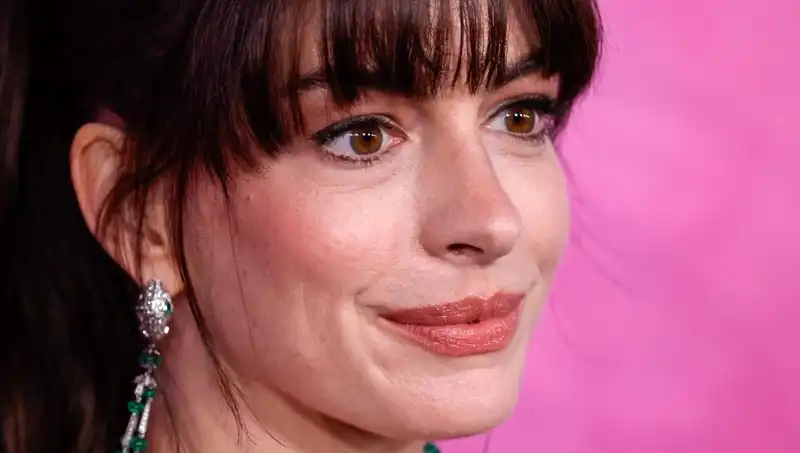 Hollywood Yıldızlarının Şaşırtıcı Estetik Yöntemleri: Ölü İnsan Derisi Enjeksiyonu