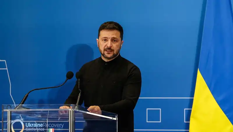 Zelenski, Eylem Bekliyor: Ukrayna'nın Durumu ve Uluslararası Tepkiler