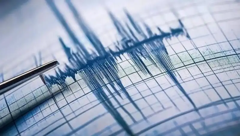 Antalya'da Şok Eden Deprem: 3,8 Büyüklüğünde Sarsıntı Meydana Geldi
