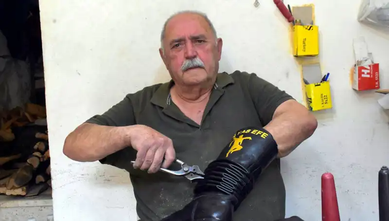 Tire'de 64 Yıldır Unutulmaz Lezzetleriyle Tanınan Hasan Usta