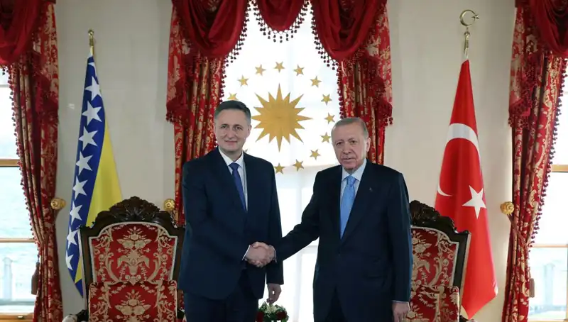 Cumhurbaşkanı Erdoğan, Bosna Hersek'li Yetkili Becirovic ile Tarihi Görüşme Gerçekleştirdi