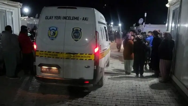 Silahlı Kavga: Husumetliler Arasındaki Çatışma Kanlı Bir Sonla Bitti
